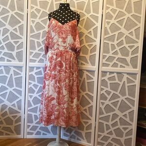 Loft; Chiffon dress with cold shoulder sleeve, size L Tall